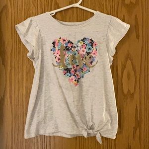 Kid’s “love” t-shirt